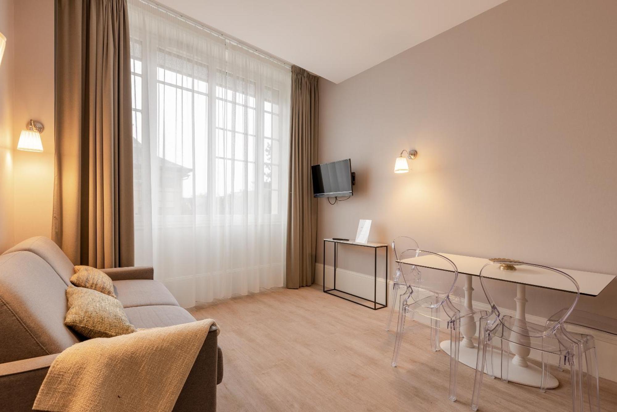 La Maison Blanche - Apparthotels De Charme Chic & Cosy A 350M Du Coeur De Ville De Limoges - Acces Autonome الغرفة الصورة
