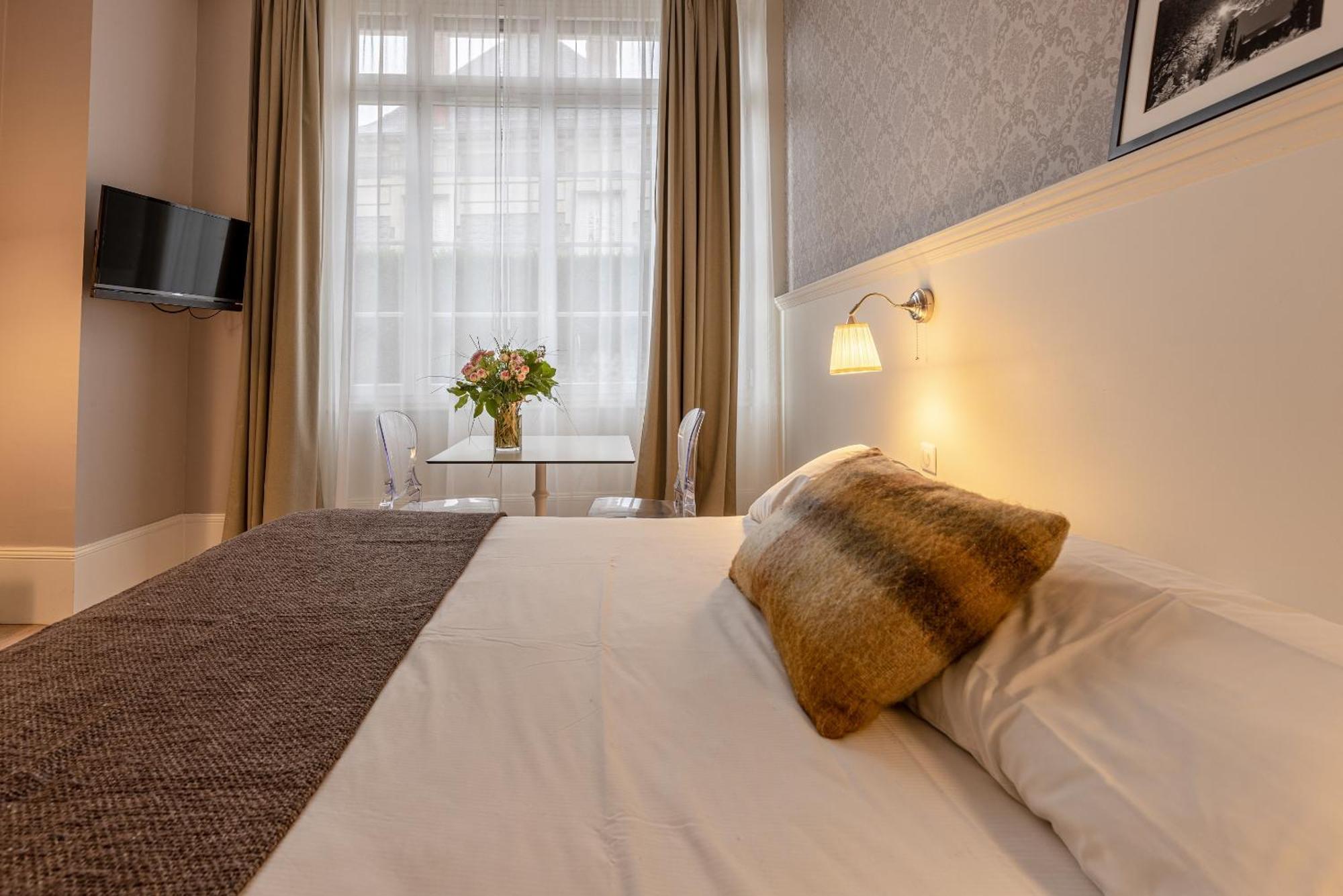 La Maison Blanche - Apparthotels De Charme Chic & Cosy A 350M Du Coeur De Ville De Limoges - Acces Autonome المظهر الخارجي الصورة