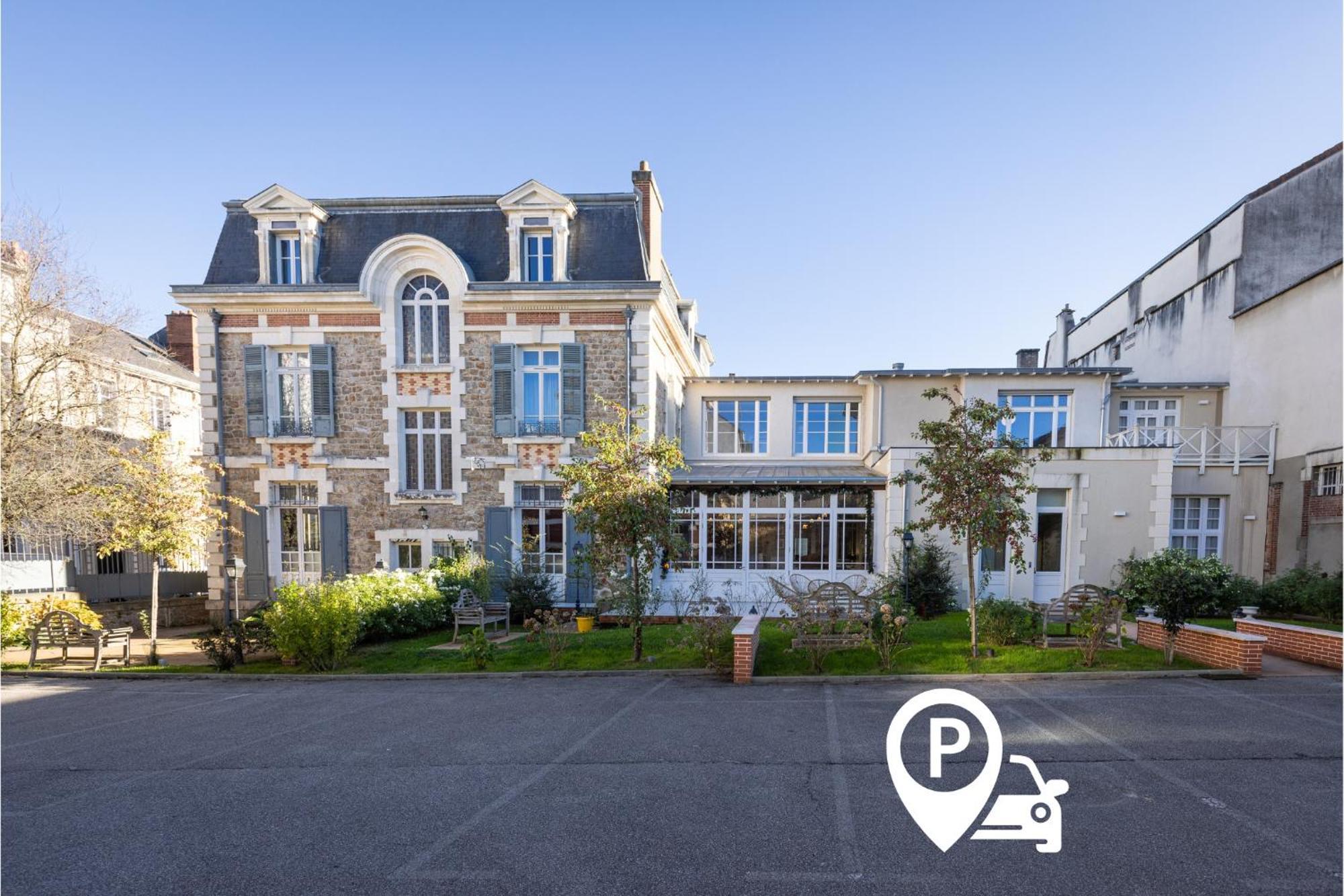 La Maison Blanche - Apparthotels De Charme Chic & Cosy A 350M Du Coeur De Ville De Limoges - Acces Autonome المظهر الخارجي الصورة